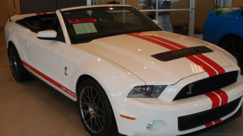 2011 ford mustang shelby gt500 convertible 2-door 5.4l