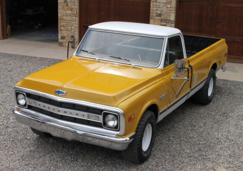 Chevy c-20 pick up truck 3/4 ton camper special 350 engine