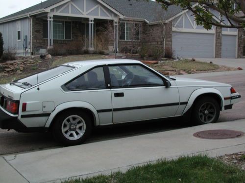 1983 classic toyota celica gt hatchback 2-door 2.4l