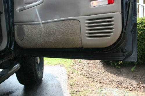 1999 Chevrolet K2500 Suburban 4WD, Lifted and Blacked Out, with a 454 Big Block!, US $8,500.00, image 17