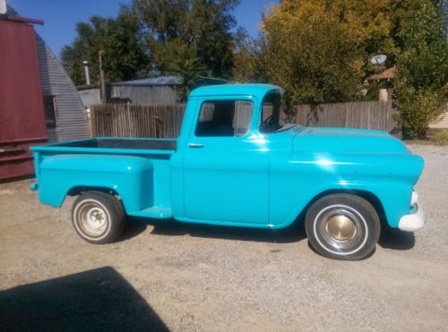 1959 chevy apache 3100 stepside pickup truck