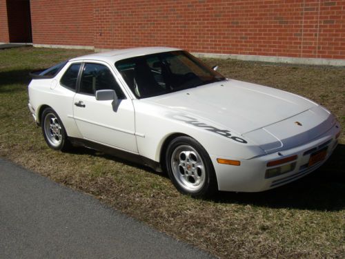 1986 porsche 944 turbo coupe 2-door 2.5l