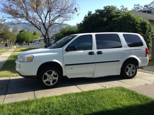 2007 chevy uplander handicap wheelchair van