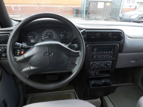 2005 CHEVROLET VENTURE HANDICAP / WHEELCHAIR, image 16