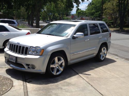 2007 jeep cherokee srt8