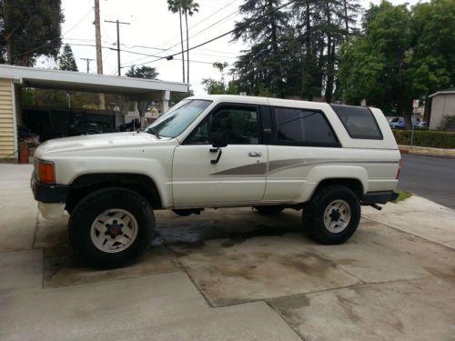 1989 TOYOTA 4RUNNER SR5 Sport Utility 2-Door 3.0L AUTO V-6 4X4 CALIFORNIA TRUCK, US $3,300.00, image 2