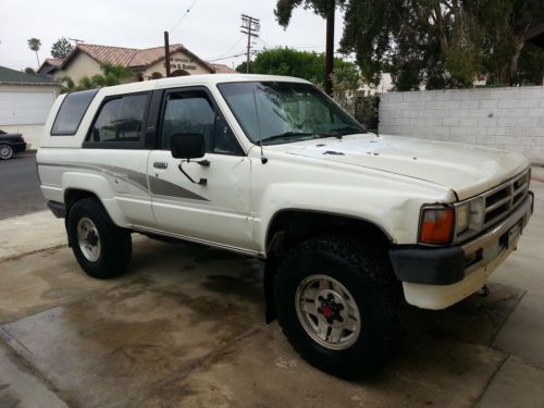 1989 TOYOTA 4RUNNER SR5 Sport Utility 2-Door 3.0L AUTO V-6 4X4 CALIFORNIA TRUCK, US $3,300.00, image 3
