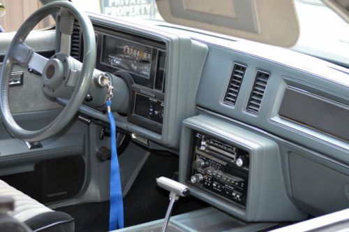 1987 Buick Regal Grand National Coupe 2-Door 3.8L TurboCharged A/C SUN-ROOF, image 10