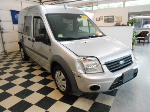 2011 ford transit connect xlt 29k no reserve salvage rebuildable damaged