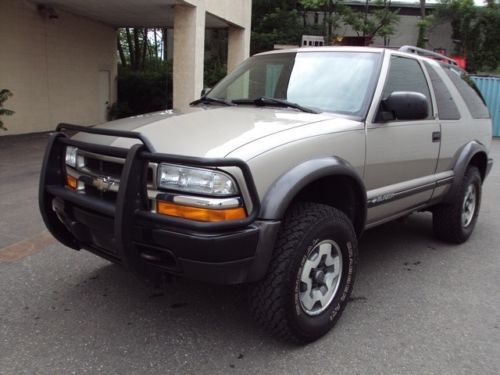 2001 chevrolet blazer ls 4x4 suv 2 door fully loaded sunroof roof rack clean