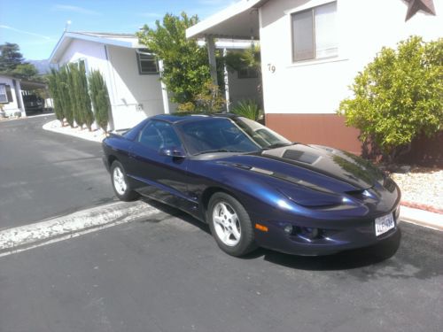 2000 pontiac firebird base coupe 2-door 3.8l t-tops super clean