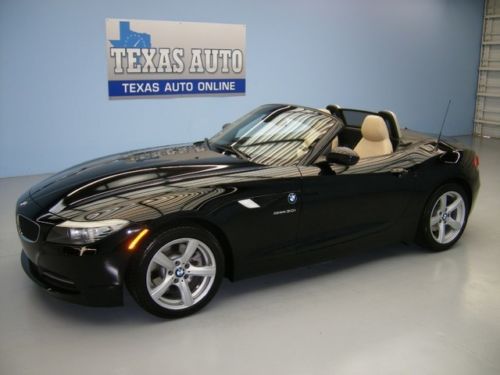 We finance!!!  2009 bmw z4 sdrive30i hardtop convertible 49k mi texas auto