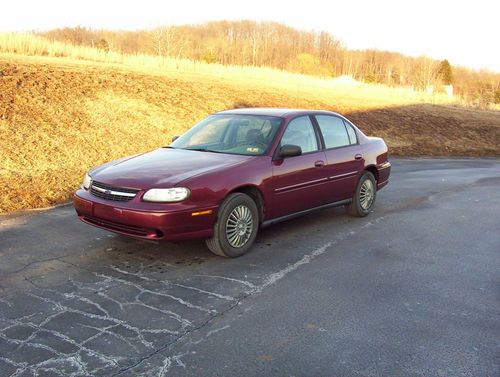 2003 chevrolet malibu automatic 4 door runs great 35k l@@k nice car