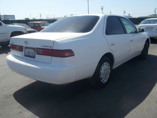 1997 Toyota Camry NO RESERVE, image 2