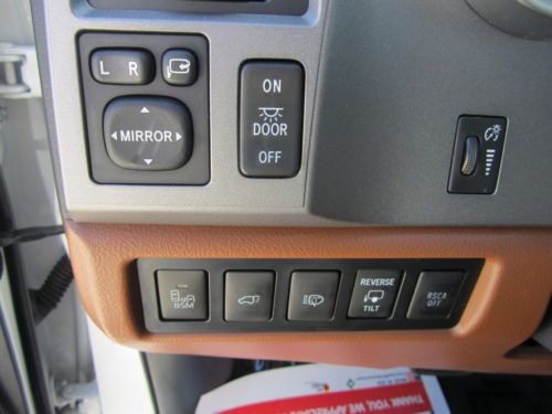 *** RARE !!! *** BLIZZARD PEARL *** 2013 SEQUOIA PLATINUM *** 4X4 ***, US $55,900.00, image 10