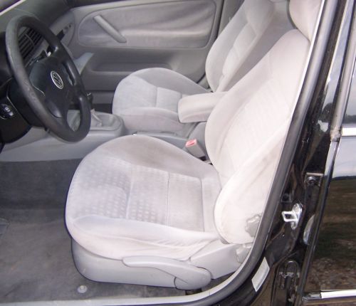 2002 VOLKSWAGEN PASSAT GLS 1.8T SEDAN - NO RESERVE - NEEDS TURBO WORK, image 14