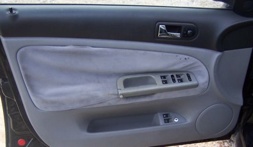 2002 VOLKSWAGEN PASSAT GLS 1.8T SEDAN - NO RESERVE - NEEDS TURBO WORK, image 17