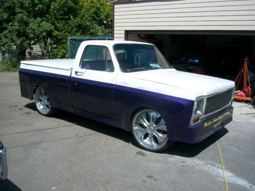 1980 custom short box truck on 24s