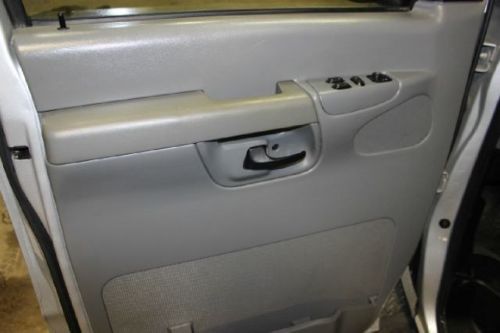 E-350 Super Diesel 6.0L Rear Wheel Drive Tires - Front All-Season Steel Wheels, image 9