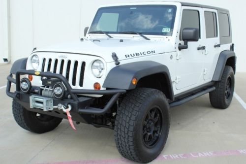 2010 white jeep wrangler ,rubicon , over $7000 in upgrades
