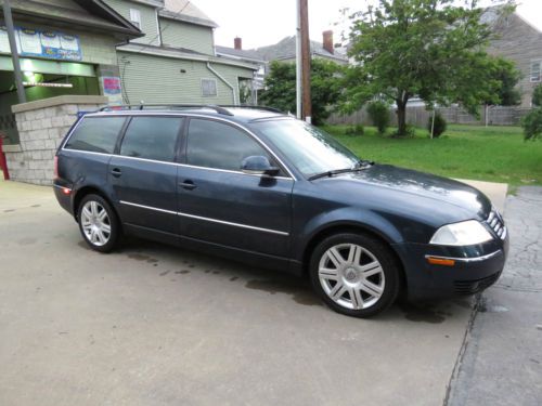 2005 vw passat wagon gls tdi diesel,blue exterior with gray interior very nice!