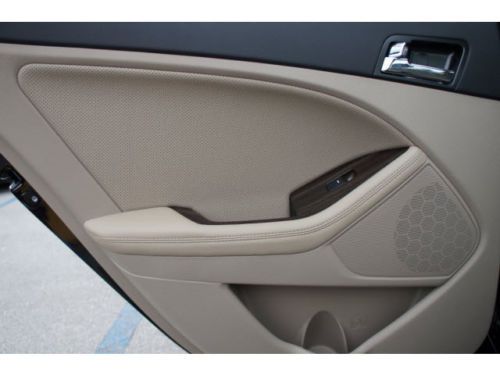 EX 2.4L Side Air Bag System Multi-Function Steering Wheel Airbag Deactivation, image 29