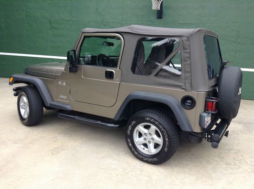 2003 jeep wrangler x sport utility 2-door 4.0l under 25,000 original miles