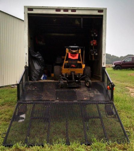 Mitsubishi fuso landscape body mowing truck 16 foot box truck turbo diesel