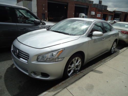 2013 nissan maxima - salvage/repairable - $ave!