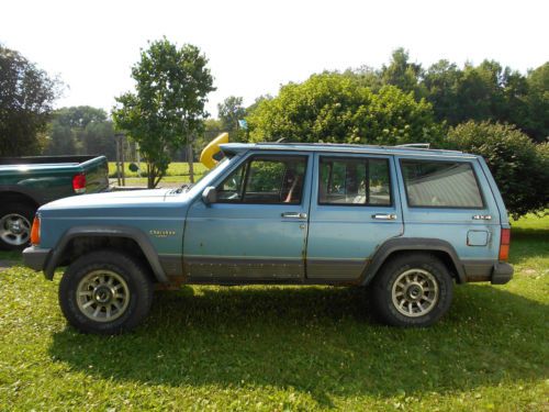1989 jeep cherokee laredo sport utility 4-door 4.0l