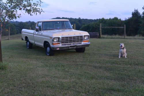 Beautiful 1979 Ford F150 2x4 - full size pickup - 8' bed - classic straight six!, image 16