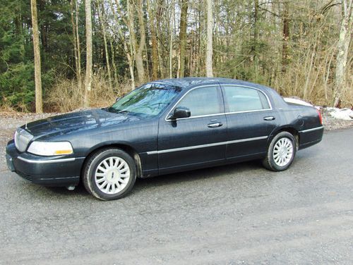 2004 lincoln town car ultimate sedan 4-door 4.6l