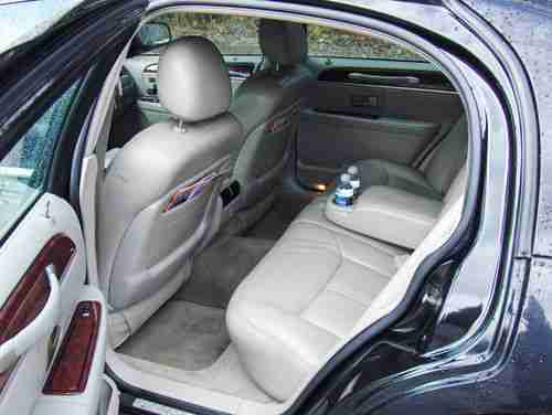 2004 Lincoln Town Car Ultimate Sedan 4-Door 4.6L, US $4,500.00, image 7