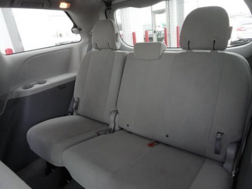 2012 toyota sienna base