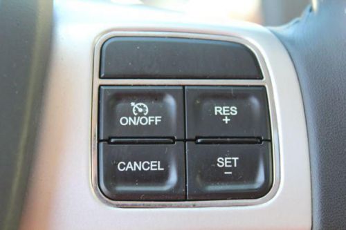 2011 Volkswagen Routan SEL Premium, US $25,980.00, image 2