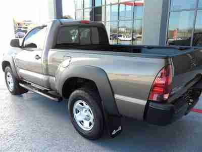 Base Manual 2.7L 159 hp horsepower 2 Doors 4-wheel ABS brakes Air conditioning, US $20,995.00, image 2