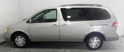 2001 toyota sienna xle