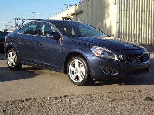2012 volvo s60 t5 damaged rebuilder awd only 9k miles economical priced to sell!