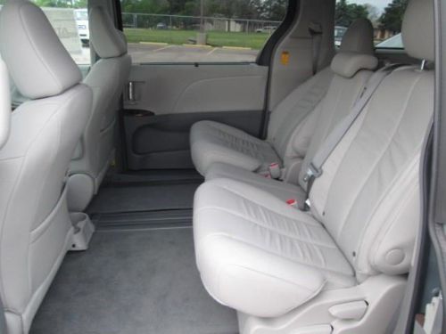 2014 Toyota Sienna XLE, US $34,835.00, image 5