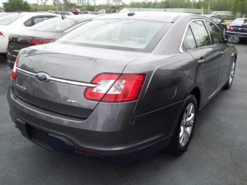 2011 ford taurus sel