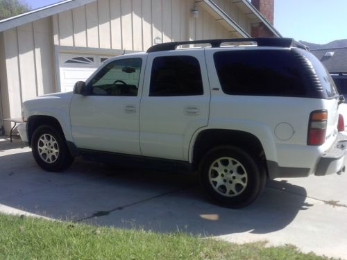 2005 chevrolet tahoe z71 sport utility 4-door 5.3l fully loaded
