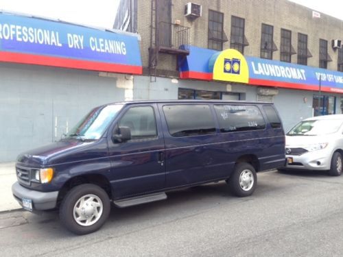 Ford 2006 e350 xl super duty van excellent condition