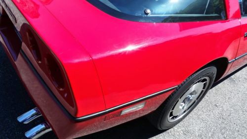 1985 Red Corvette 14,000 miles 2 owners garage kept runs, drives, looks near new, image 6