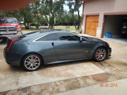 Cts-v coupe 2011 recarro seats 637 horsepower original owner