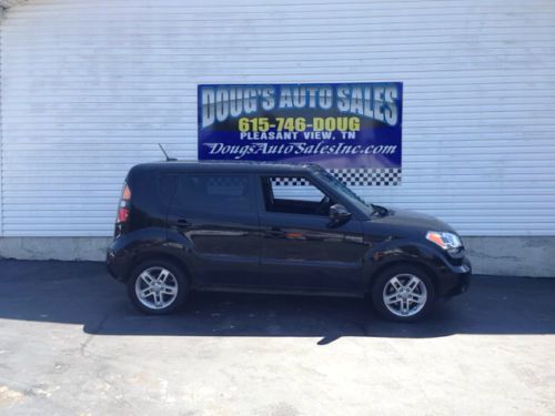 2011 kia soul plus hatchback 4-door 2.0l