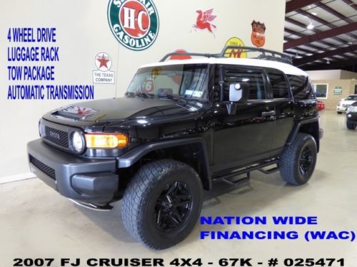 07 fj cruiser 4x4,automatic,cloth,park sensors,17in black wheels,67k,we finance!