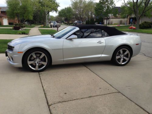 2011 chevrolet camaro ss convertible 2-door 6.2l