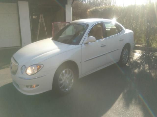 Buick lacrosse cxl sedan 4-door