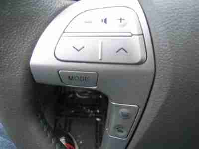 XLE Certified 2.5L Leather Moonroof JBL audio multi-CD Smart-Start option Alloys, image 19