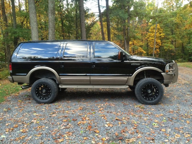2004 ford excursion